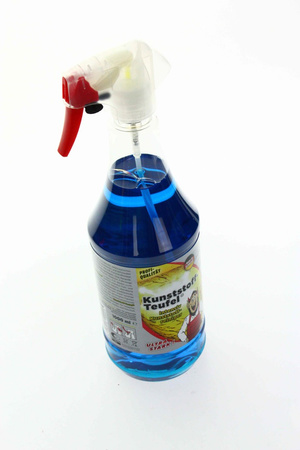 Tuga Chemie Kunstoff Teufel uniwersalny środek czyszczący 1L