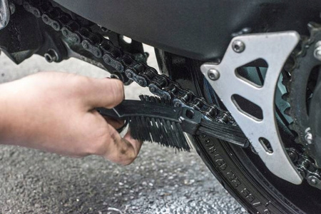 Zestaw 3 wysokiej jakości szczotek do mycia MucOFF