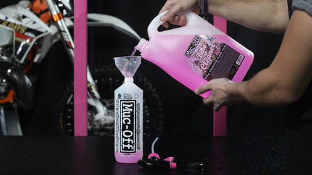 Muc-Off 667 - Biodegradowalny płyn do mycia motocykla z nanotechnologią - 5l - Nano Tech Motorcycle Cleaner