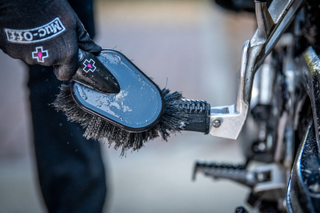 Muc-Off 370 - Miękka szczotka do ogólnego czyszczenia - Soft Washing Brush