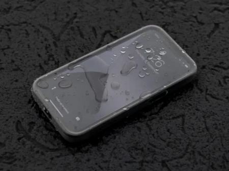 Nakładka przeciwdeszczowa Quad Lock® MAG - iPhone 16 Pro
